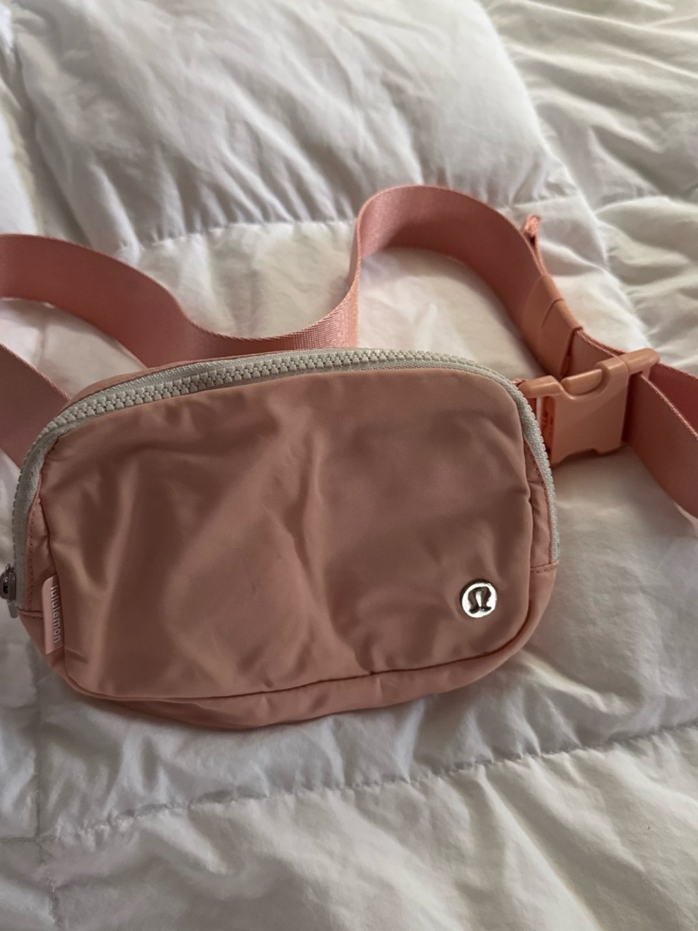 lululemon athletica light pink waist pack